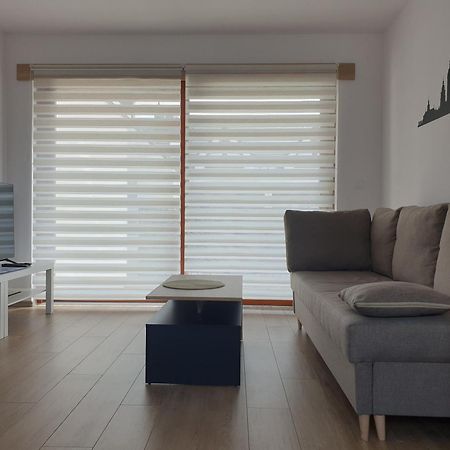 Near The Airport- Apartments Krasków Εξωτερικό φωτογραφία